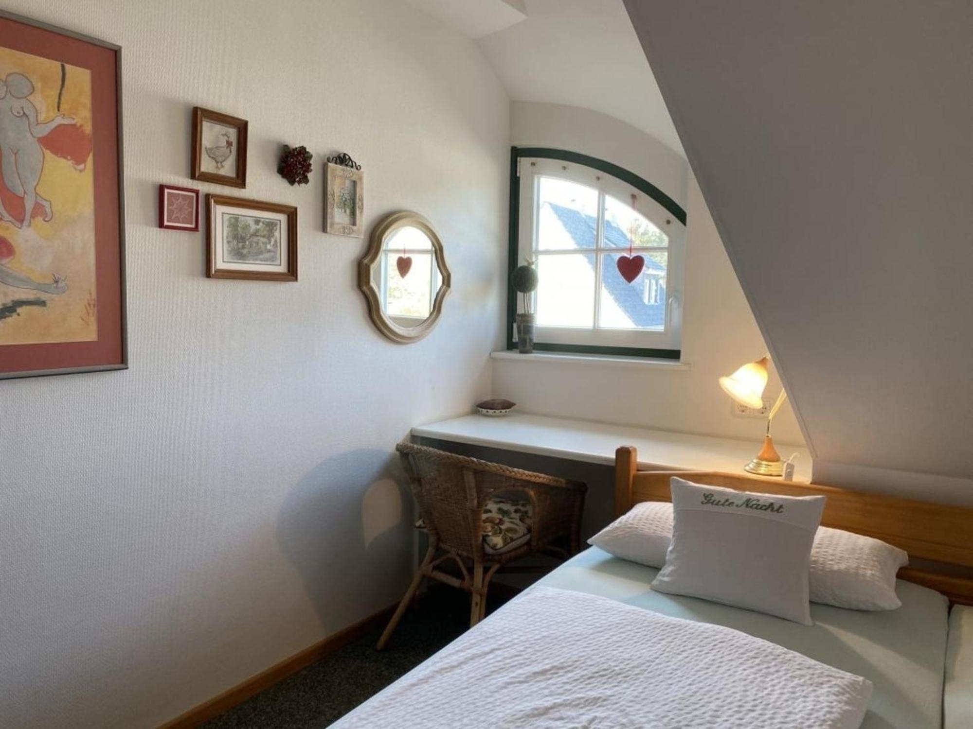 Ferienwohnung Nr 07 Og Spitzboden Born Buitenkant foto